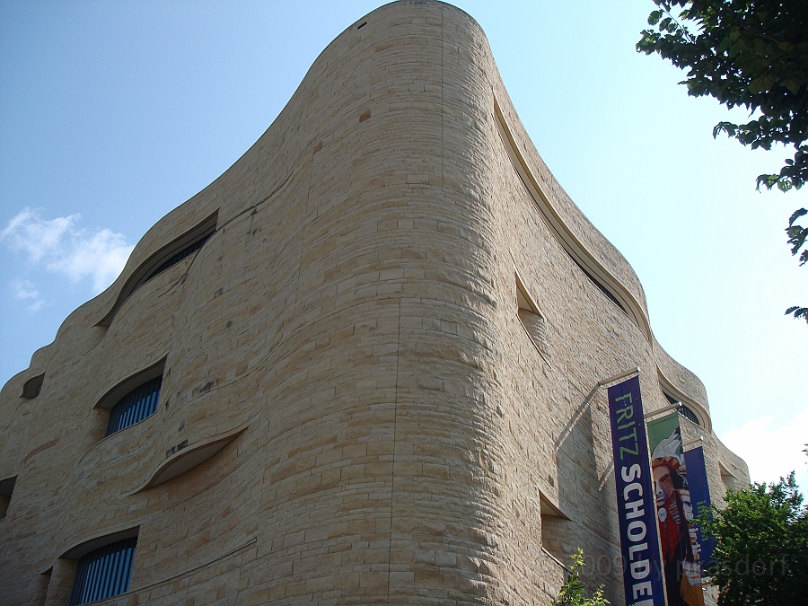Washington DC [2009 July 04] 003.JPG - Scenes from The National Museum of the American Indian